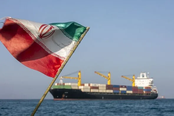 「欧州艦船は標的」イラン副外相が警告、ホルムズ海峡で緊張高まる